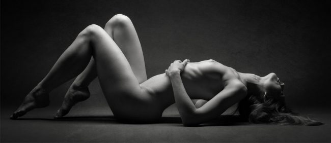 Aktfoto Erotikfoto Leipzig Werbefoto Imagefoto Bewerbungsfoto Architekturfoto Familienfoto Kinderfoto Newbornshooting Businessfoto Imagefoto