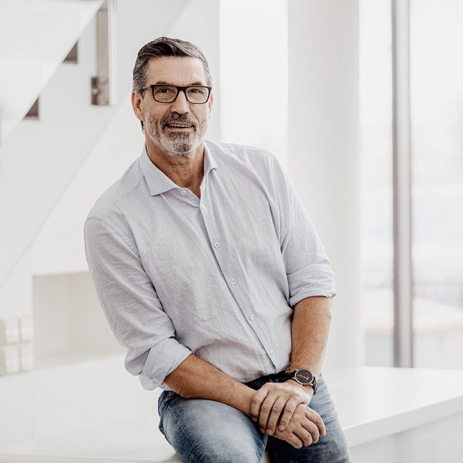 Businessfoto Bewerbungsfoto Imagefoto Familienfoto Kinderfoto Babyshooting Newbornfoto Leipzig GoldenEyes Fotograf Fotostudio Portraitfoto socialmedia Content