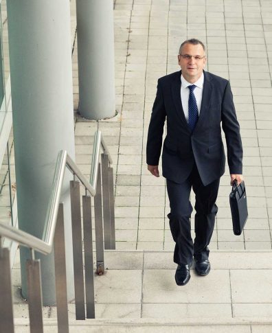 Businessfoto Bewerbungsfoto Imagefoto Familienfoto Kinderfoto Babyshooting Newbornfoto Leipzig GoldenEyes Fotograf Fotostudio Portraitfoto socialmedia Content