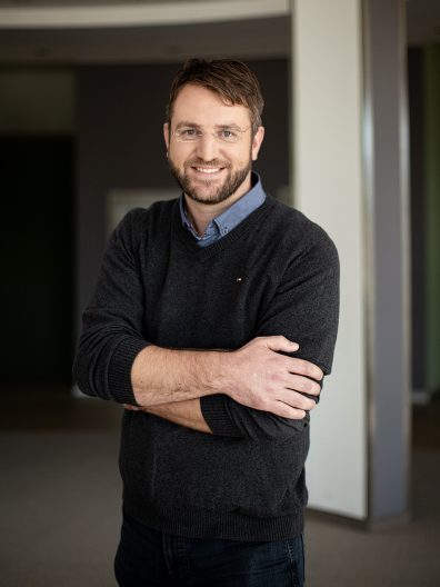 Businessfoto Bewerbungsfoto Imagefoto Familienfoto Kinderfoto Babyshooting Newbornfoto Leipzig GoldenEyes Fotograf Fotostudio Portraitfoto socialmedia Content