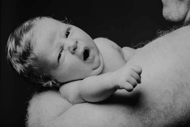 Baby Shooting Babyfoto Familienfoto Hochzeitsfoto Portraitfoto Imagefoto Werbefoto Aktfoto Businessfoto Bewerbungsfoto Hochzeitsfotograf Leipzig GoldenEyes professionelle Fotos Kindershooting Retusche Newbornfotos